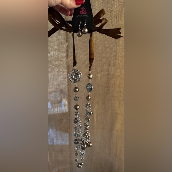 Paparazzi necklace - Picture 3 of 4